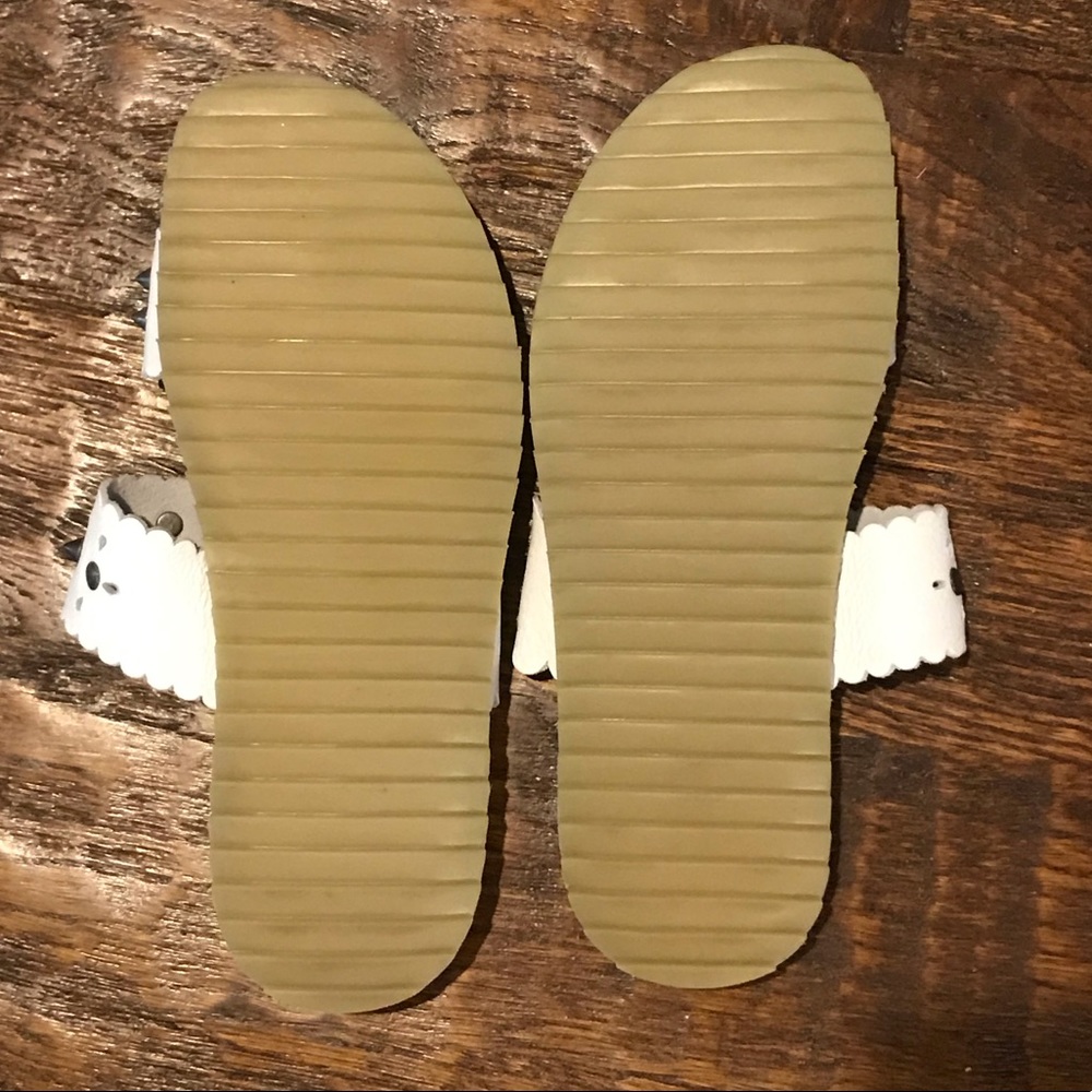 SOLD🌸FREE PEOPLE White Leather Spellbound Sandal - Picture 7 of 7